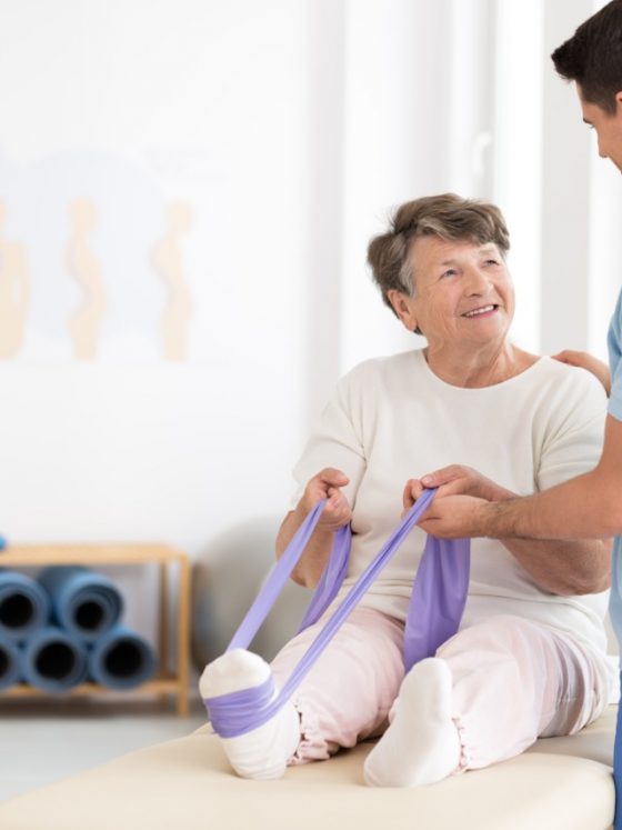 Idosos com hipertensão podem praticar exercícios físicos?